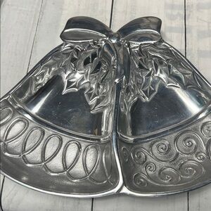 🎄 Wilton Armetale Silver Bell Shaped Holiday Tray – Decorative Serving Dish
